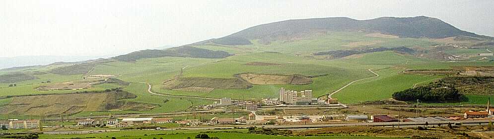 Campanas a los pies de la Sierra del Perd�n