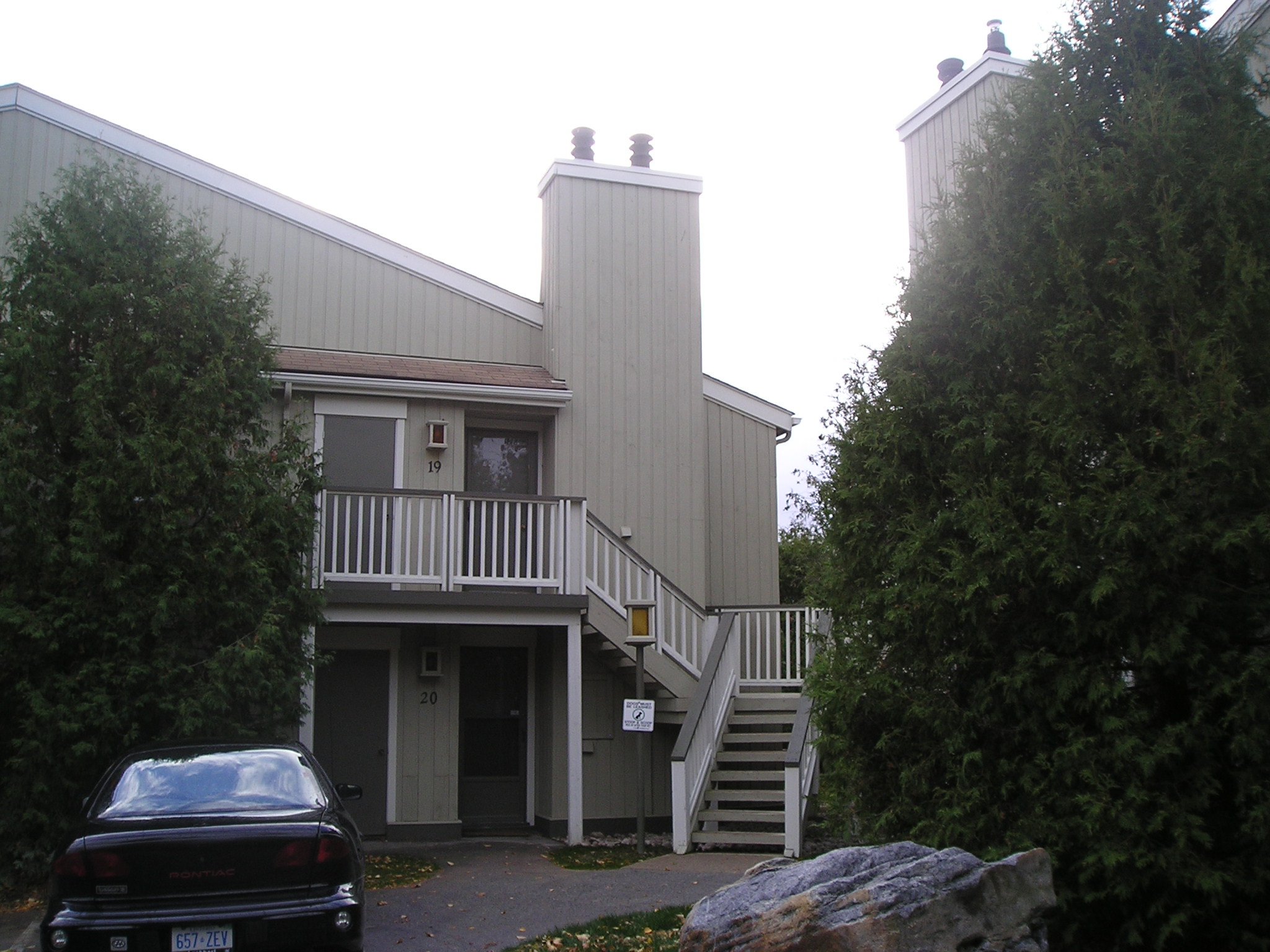 upper unit