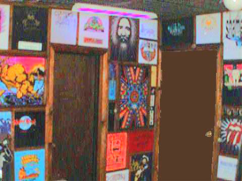 EXIT & BATHROOM 