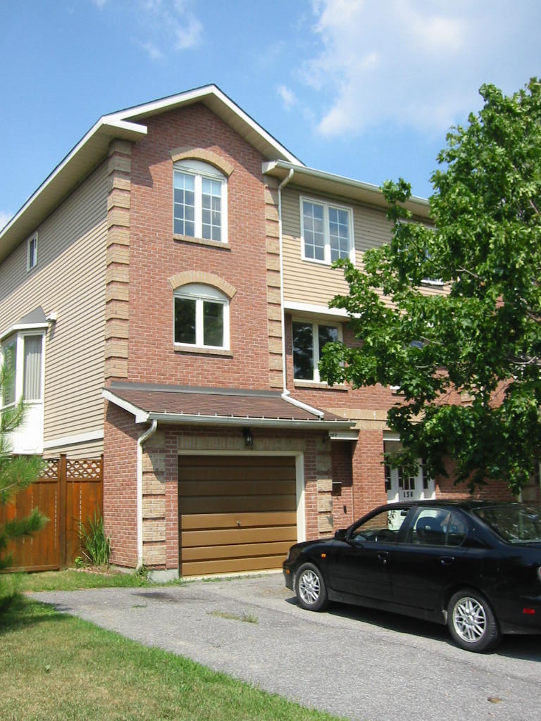 Picture of this beautiful home for rent, taken from Across the Street