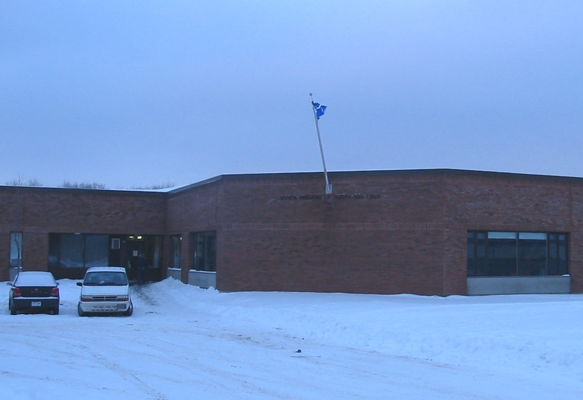 &Eacute;cole Jardins-des-Lacs
