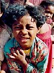 enfants de miandrivazo Descente en pirogue sur la Tsiribihina (Madagascar) : carnets de voyage et photos de la visite