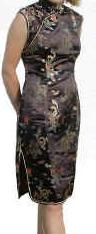 sleevelessblackcheongsamg.jpg (72347 bytes)