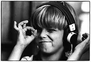 Randy_with_headphone