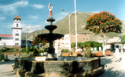 Plaza principal de Huancabamba