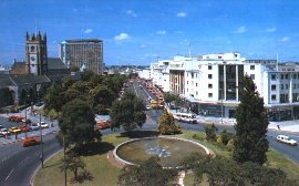 extrarparade.jpg - 47131 Bytes