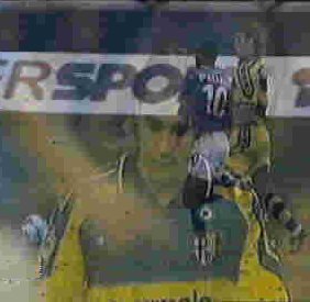 fabfoul2.jpg - 17205 Bytes