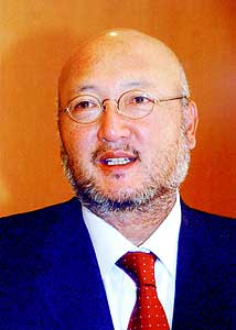 明治の元老みたいなヒゲ