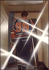 Gretzky Walks Away