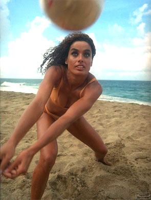 adriana_vol.JPG (32862 bytes)