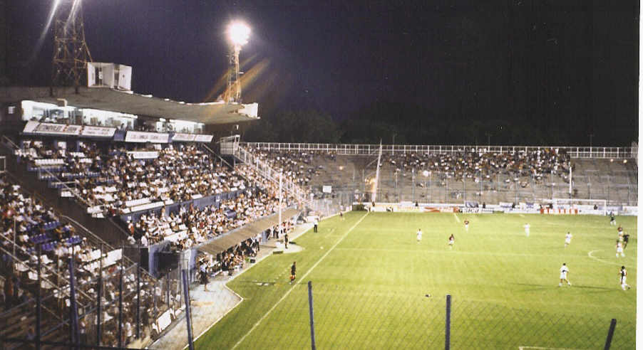 ante COLON