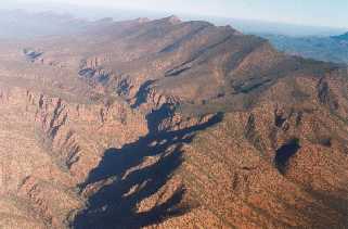 Edeowie Gorge, Wilpena Pound, Flinders Ranges, S. Australia