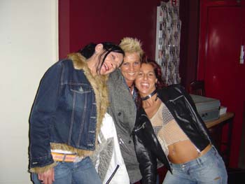 Tina_Anja_Mela