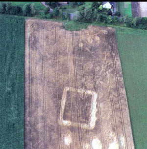 Arch�ologische Fundstelle aus der Luft aufgenommen - noch nicht ausgegraben