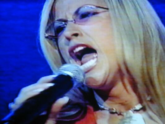 anastacia106.jpg
