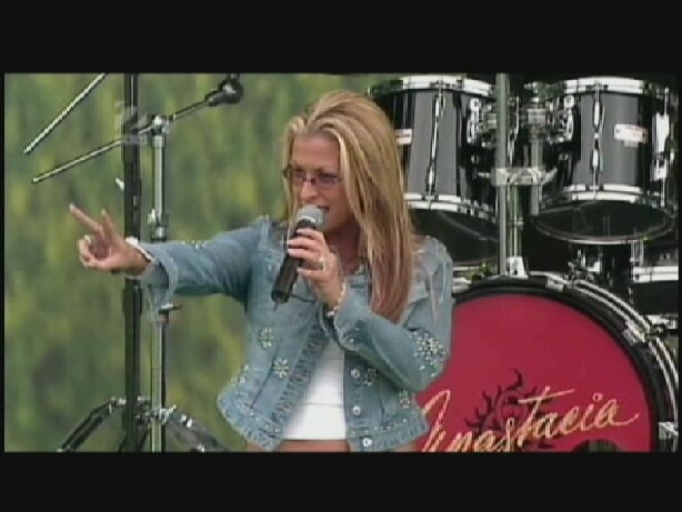 anastacia139.jpg