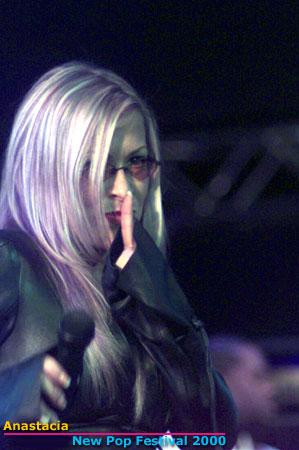 anastacia84.jpg