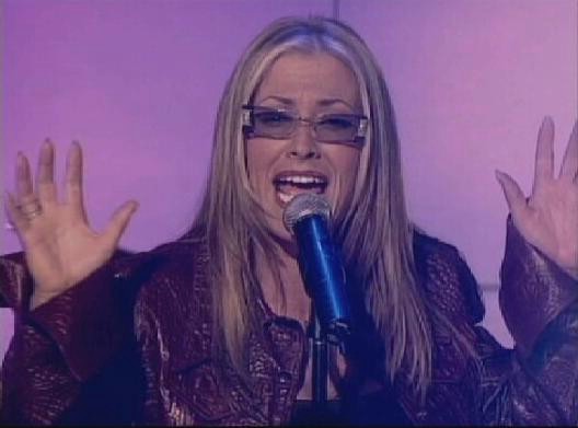 anastacia184.jpg