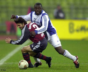 Bixente Lizarazu & Gerald Asamoa (FC Schalke 04)