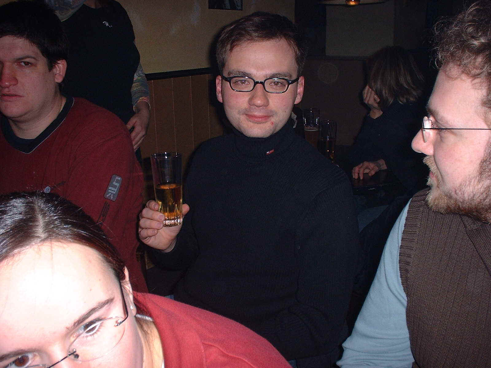 03.jpg (144721 bytes)