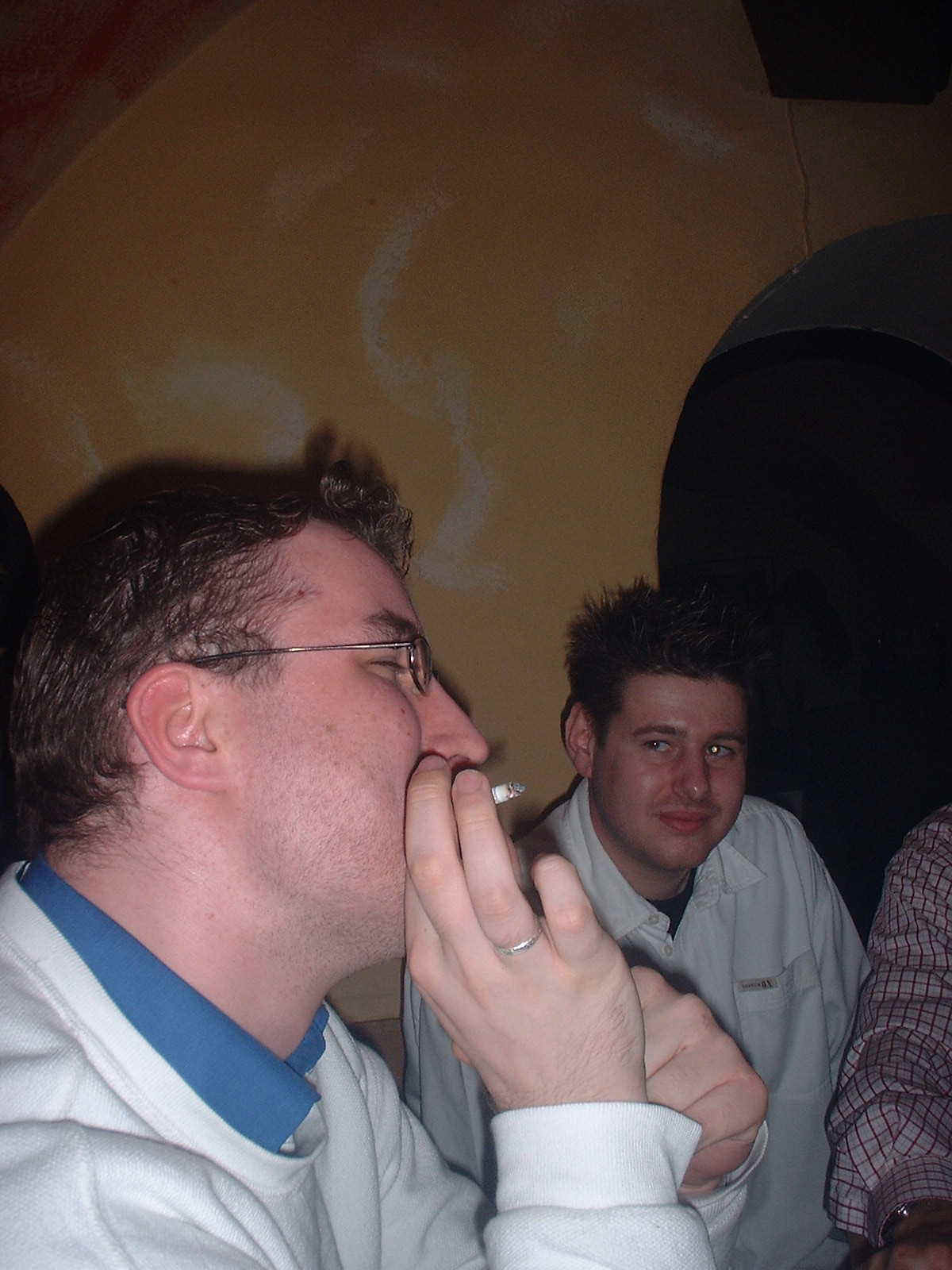 16.jpg (124667 bytes)