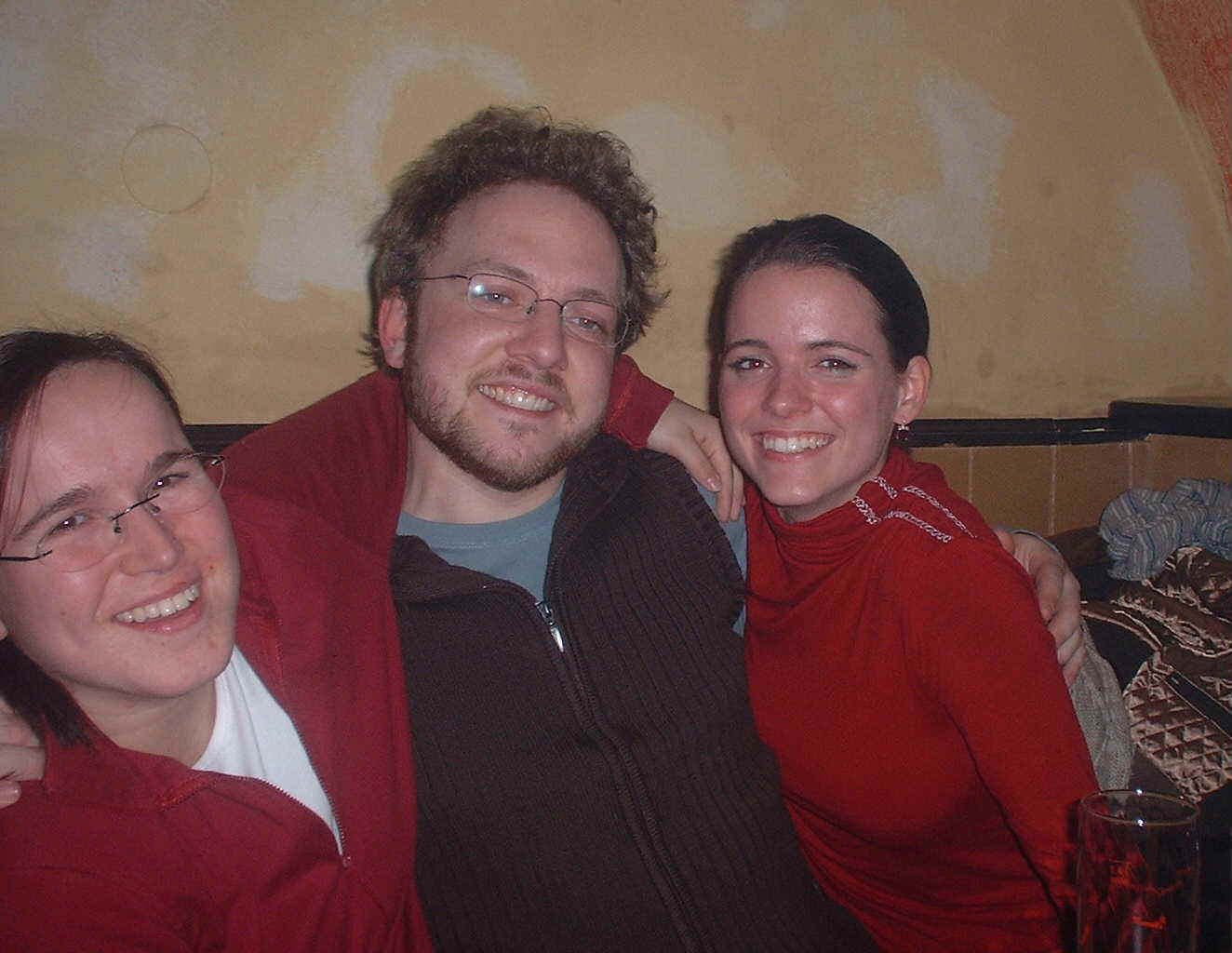 42.jpg (91555 bytes)