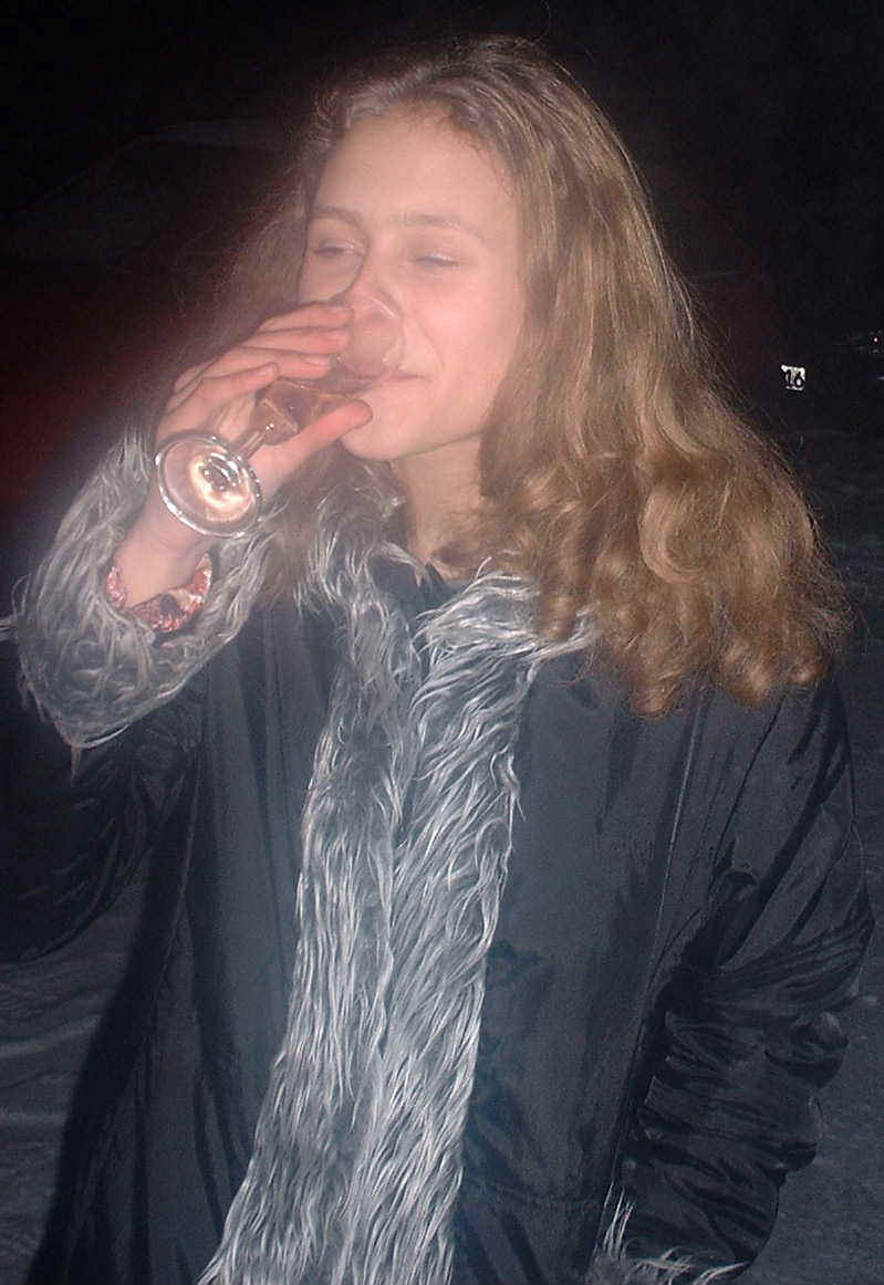 S31.jpg (79856 bytes)