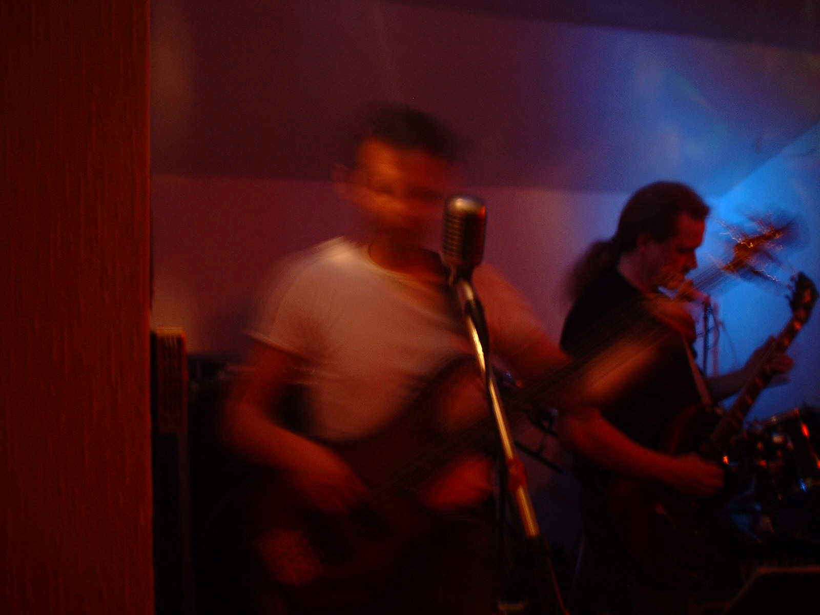 S46.jpg (78782 bytes)
