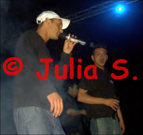 copyright by Julia