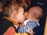 Bussi - kissing