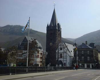 Kirche_in_Bernkastel-Kues