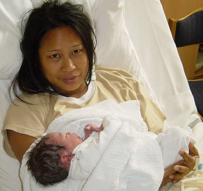 Baby Picture 03 08-May-2005