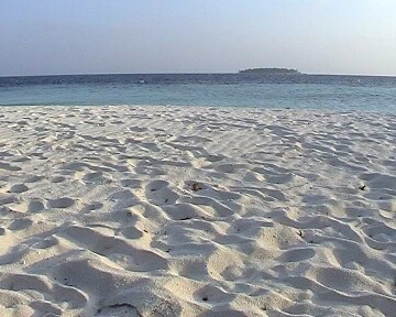 Blick von Gatafushi auf Fesdu