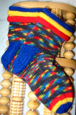 Bunt mit Rollrand