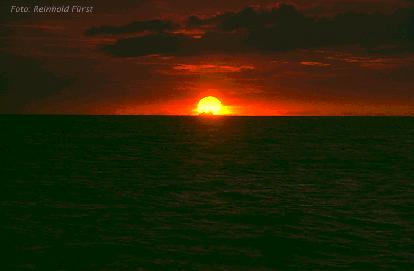 Sonnenuntergang an der Nordkste Sumbawas