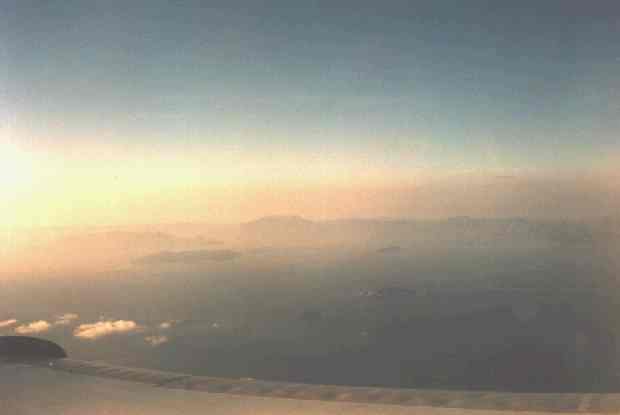a picture of Airpollutionseen from an airplane