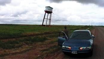 der schiefte Turm von Groom lockt heute vergeblich zum Stehenbleiben