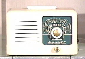 Packard Bell, white, 1940