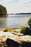 lake_1.jpg (32904 bytes)