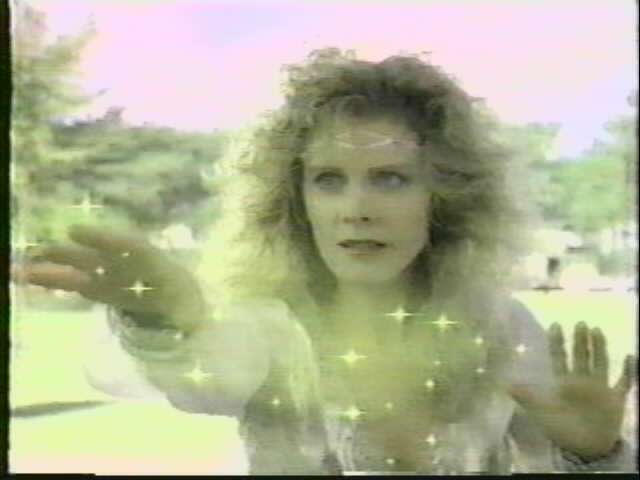 Yellow Peri using her magic
