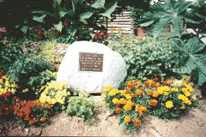 The plaque that the Round Table placed at Rockton