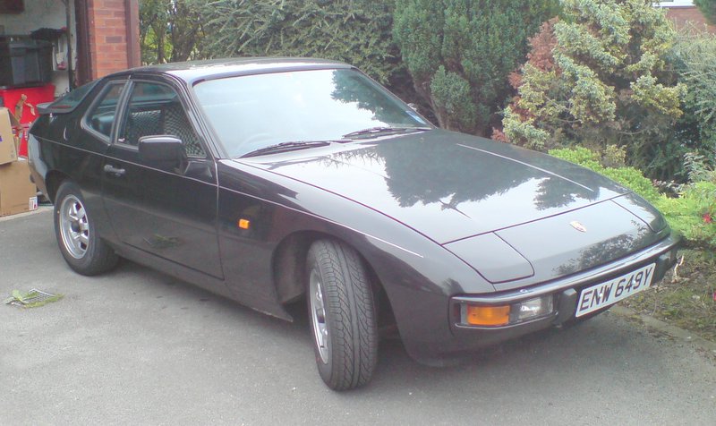 924