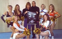 Some real cuties ... and some scantily-clad cheerleaders