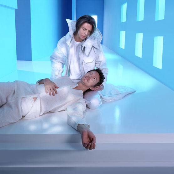 902cover.jpg (40444 bytes)