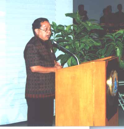 pic6w.jpg (20459 bytes)