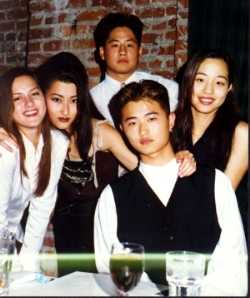Picture with my cuzins.