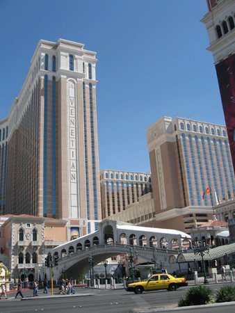 thevenetianhotel.jpg