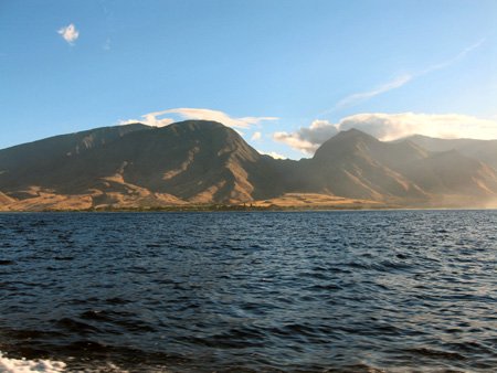 mauicoastlinefromboat.jpg