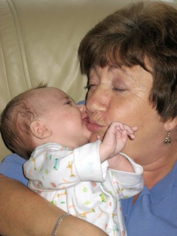 kiss_for_nan.jpg