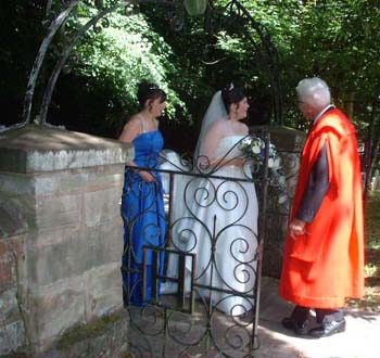 verger_greeting